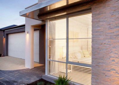 venetian blinds from outside